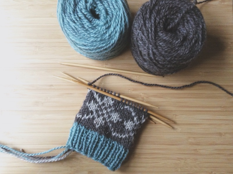 22719911c122e6fa-hearthslippers01