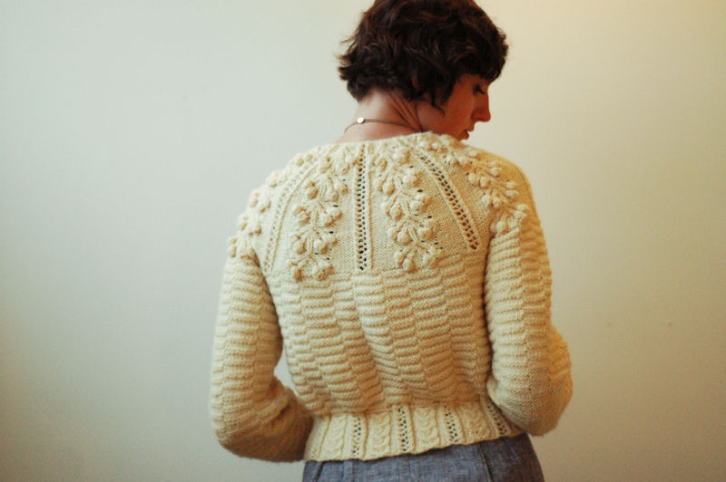 f1a6cf6b23e6c020-sweaterstories2