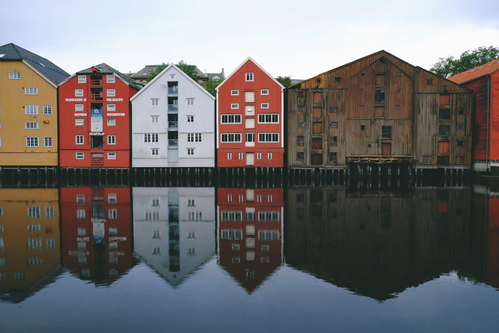 dc824db5de988e3b-TRDBakklandet